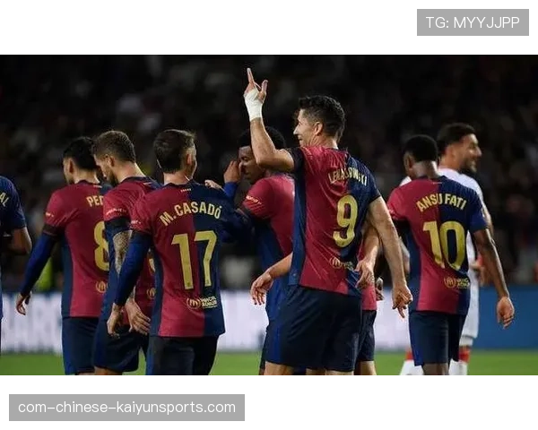 孔德防守端实现零失误 巴萨后卫状态回勇稳固防线 孔德防守端实现零失误 巴萨后卫状态回勇稳固防线