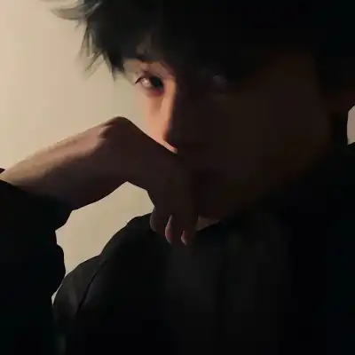 董冰